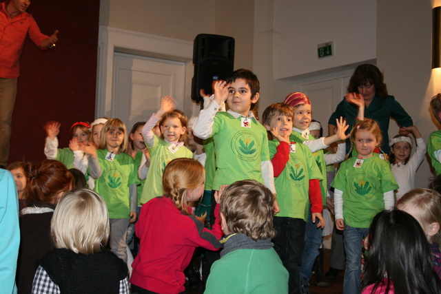 gal/2010/2010 Saitentwist Haus Fuhr Werden 4.12.Rotnasen und Gluehwangen/2010 Saitentwist Haus Fuhr Werden 4.12. Rotwangen u Gluehnasen 040.jpg